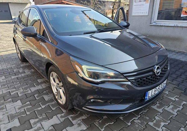 Opel Astra cena 39900 przebieg: 230000, rok produkcji 2016 z Kutno małe 191